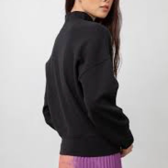 Rails Blaire Mock Neck Brushed Fleece Crop Sweatshirt in Black - Size Medium - Picture 2 of 9